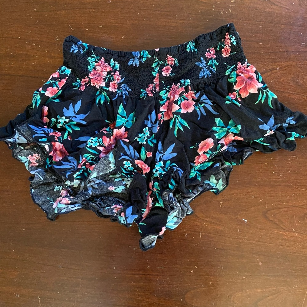 Floral Hollister shorts